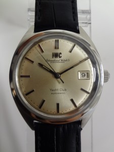 ヨットクラブ　IWC　